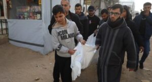 Israel hit Gaza, kills 11