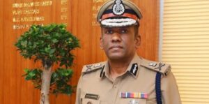 "Keralam Vigilance spots 1,600 corrupt officials"