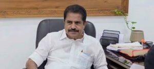 Groupism surfaces Congress in Kerala